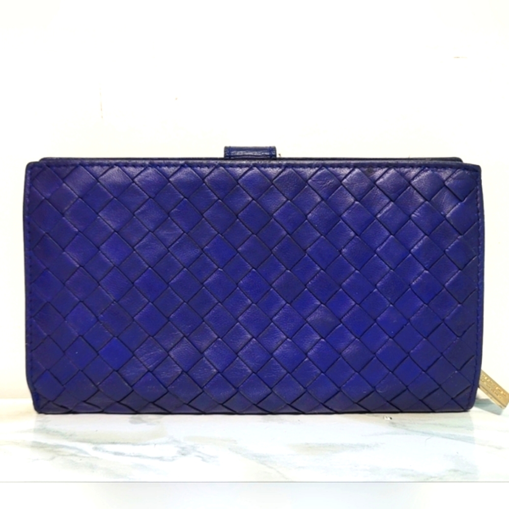 Bottega Veneta Intrecciato Weave Leather Wallet - Picture 2 of 16